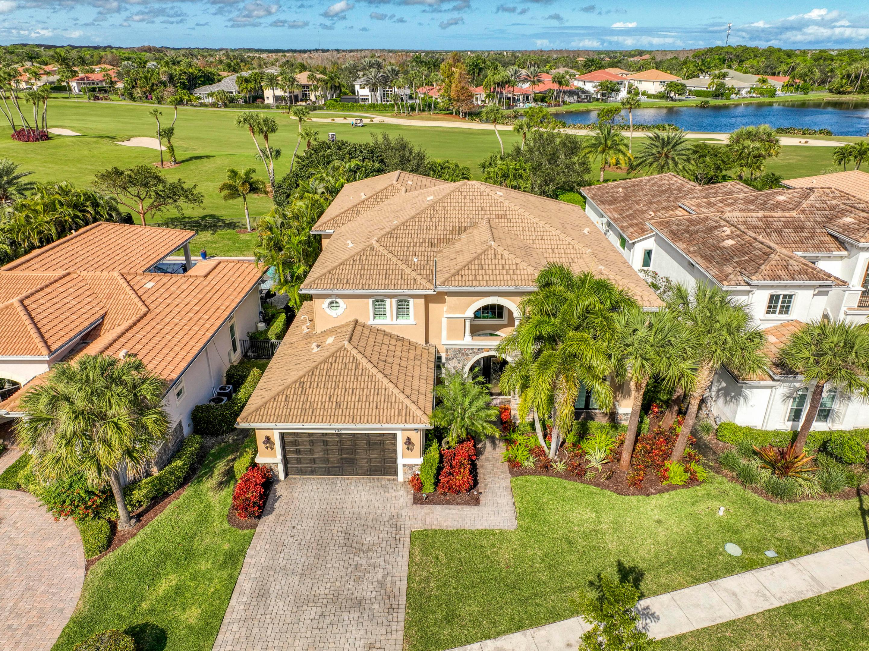 JUPITER COUNTRY CLUB - Residential