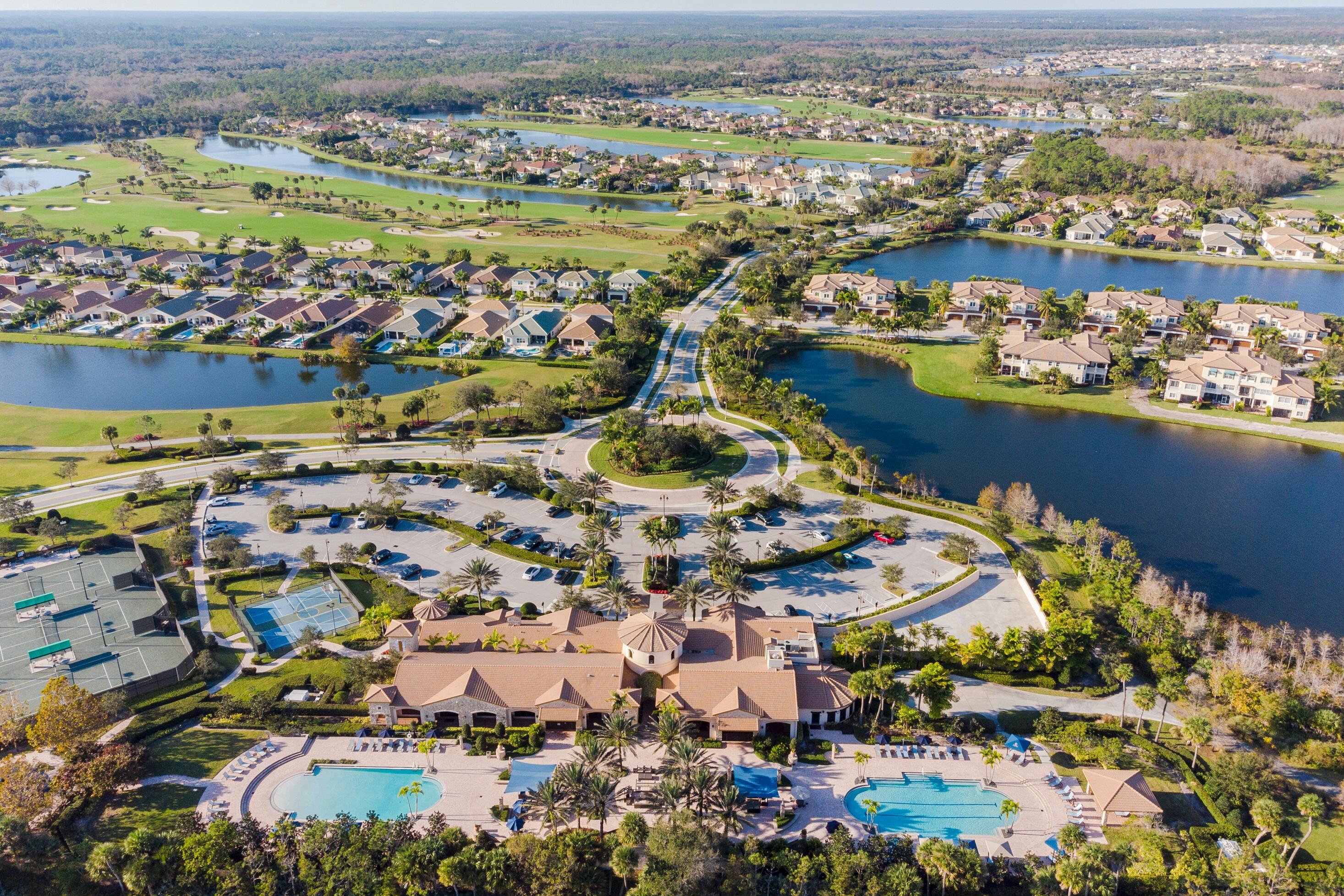 JUPITER COUNTRY CLUB - Residential