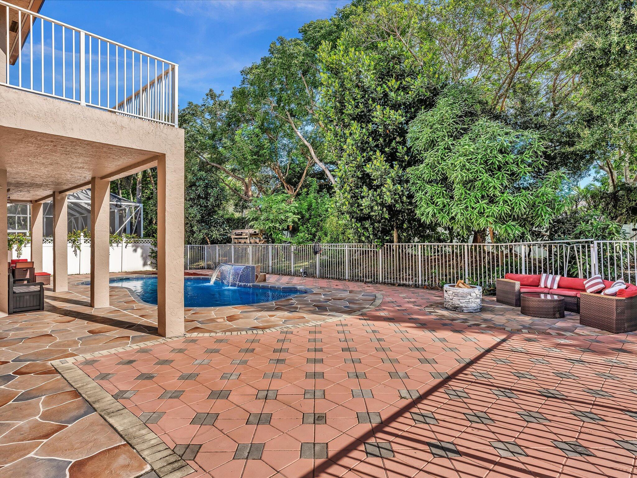 SMITH DAIRY WEST 7 PH 2 - Residential Lease