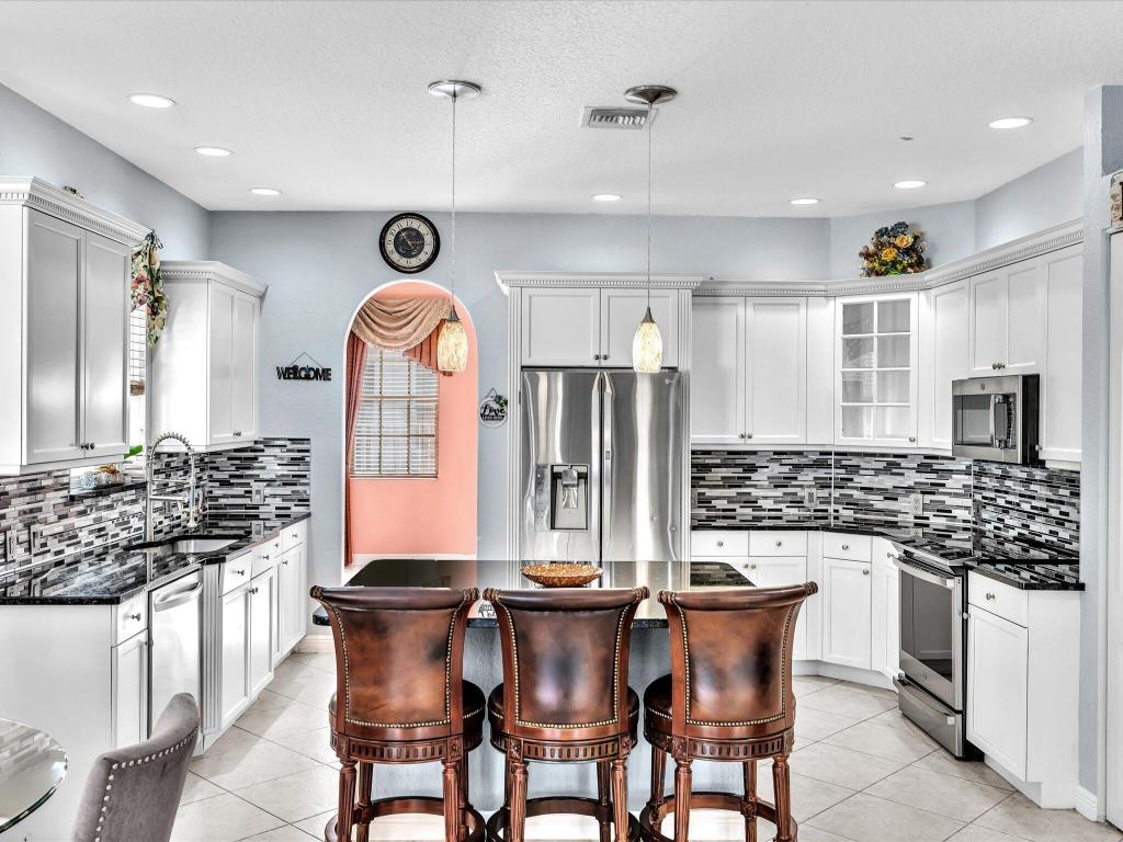 SMITH DAIRY WEST 7 PH 2 - Residential Lease