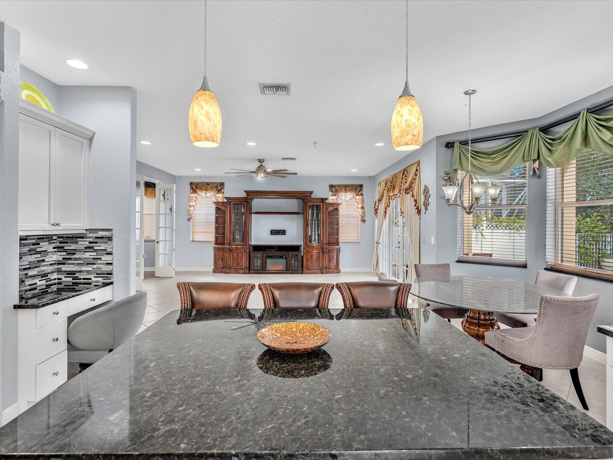 SMITH DAIRY WEST 7 PH 2 - Residential Lease