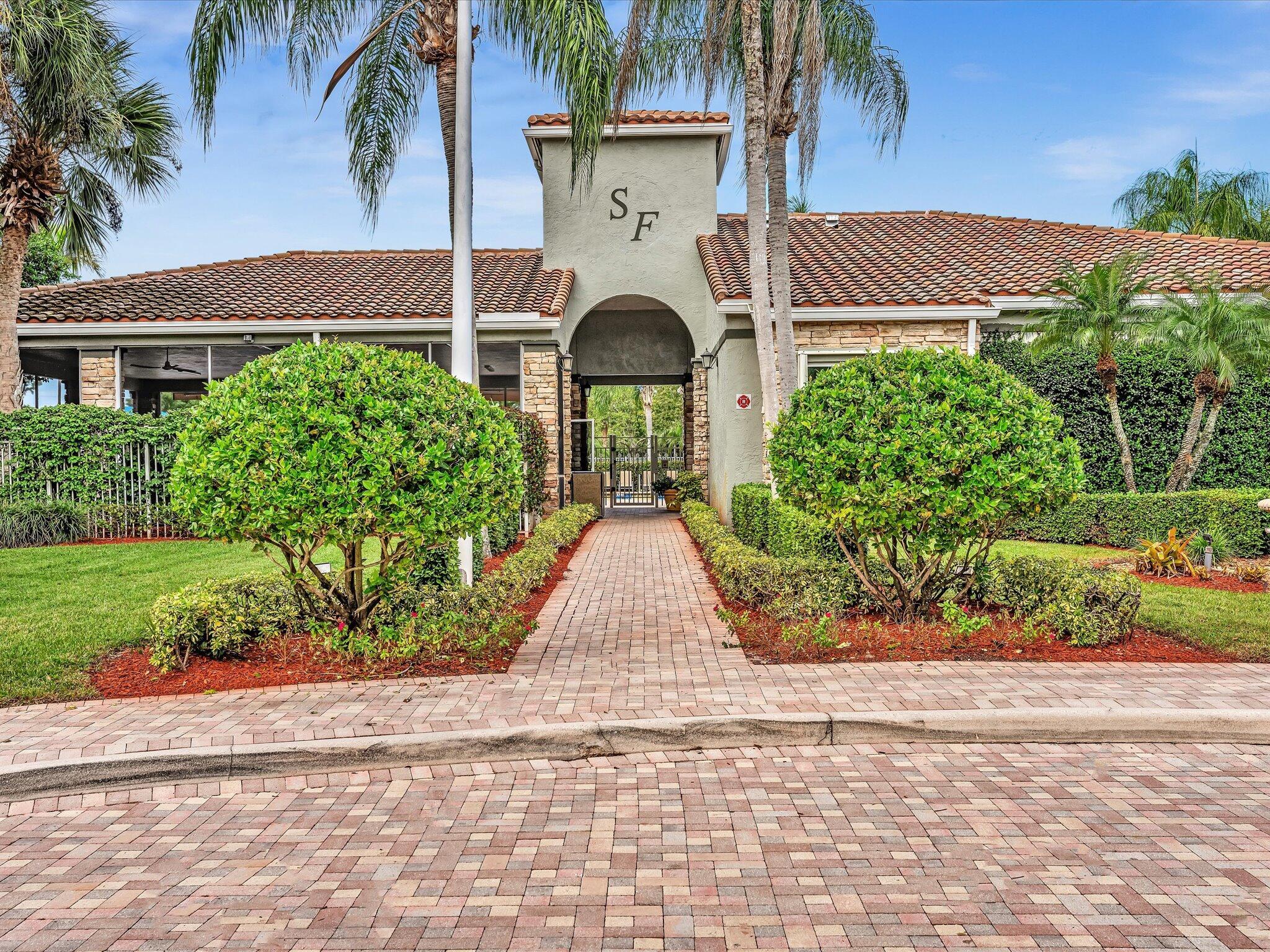 SMITH DAIRY WEST 7 PH 2 - Residential Lease