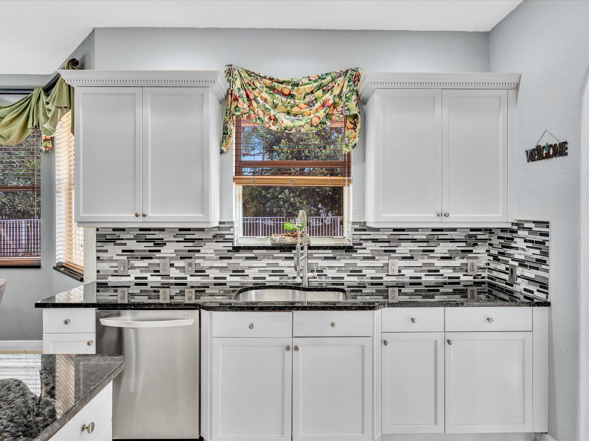 SMITH DAIRY WEST 7 PH 2 - Residential Lease