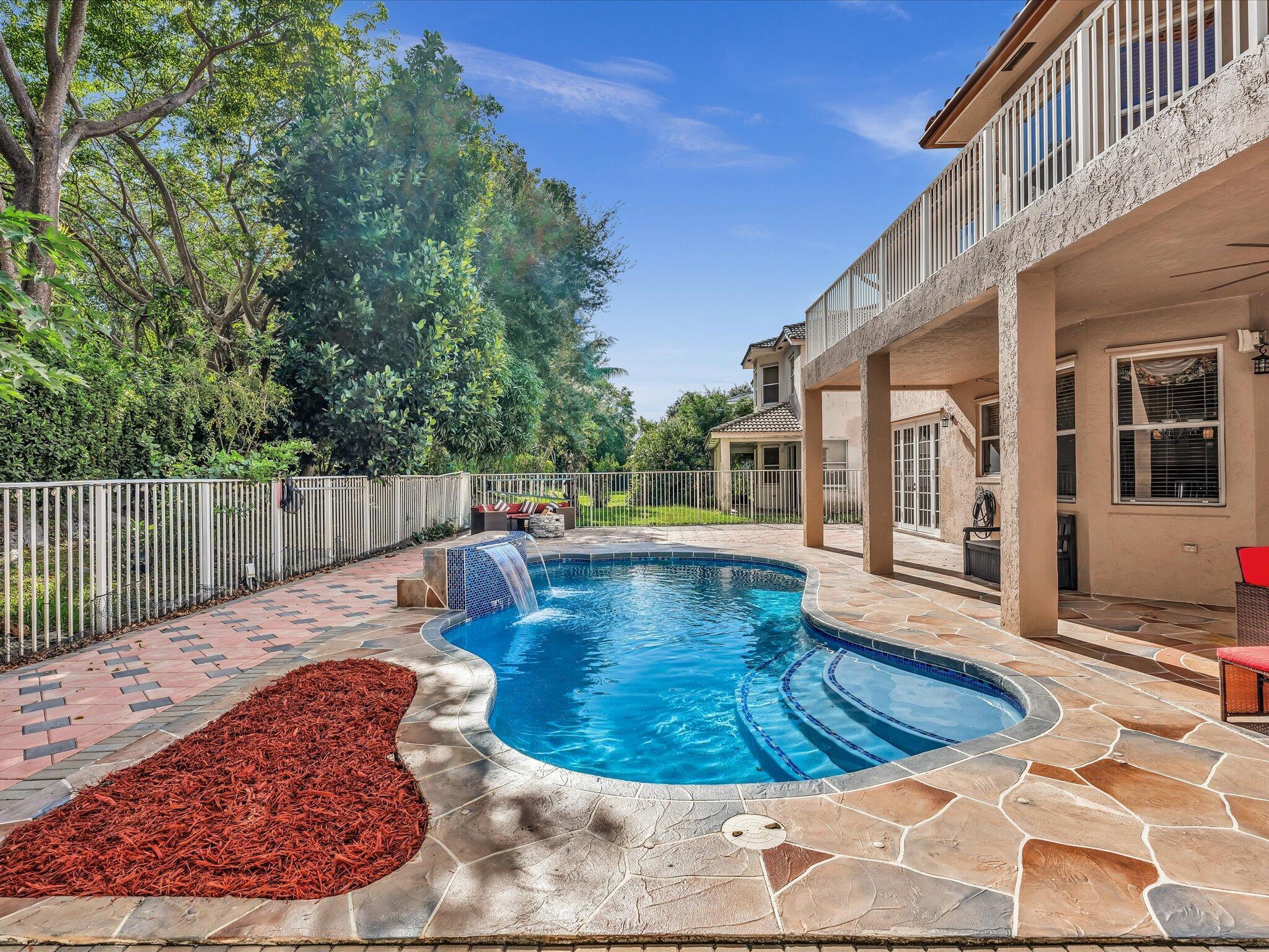 SMITH DAIRY WEST 7 PH 2 - Residential Lease