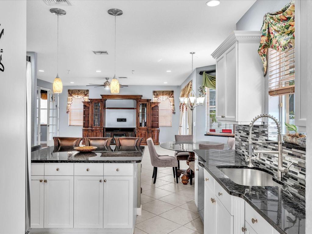 SMITH DAIRY WEST 7 PH 2 - Residential Lease