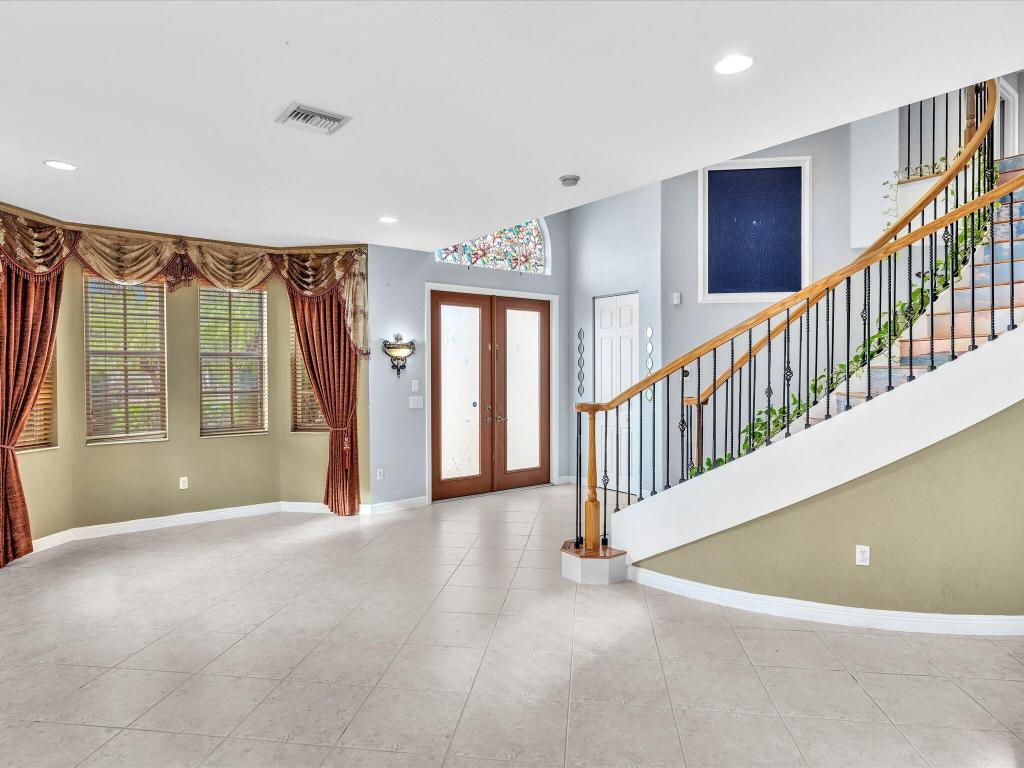 SMITH DAIRY WEST 7 PH 2 - Residential Lease