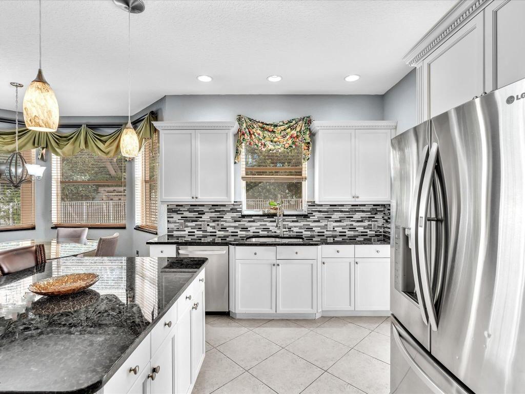 SMITH DAIRY WEST 7 PH 2 - Residential Lease