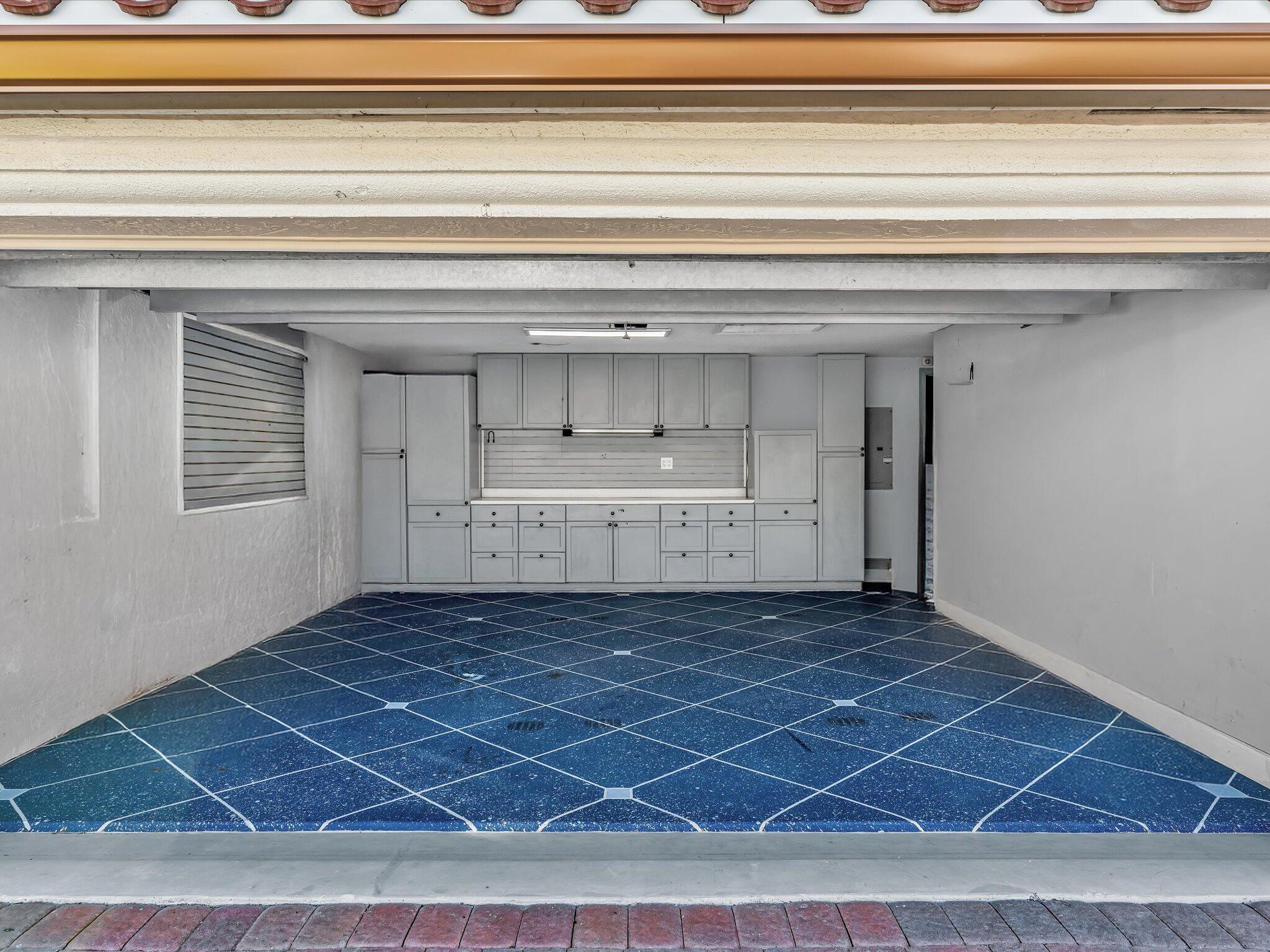 SMITH DAIRY WEST 7 PH 2 - Residential Lease