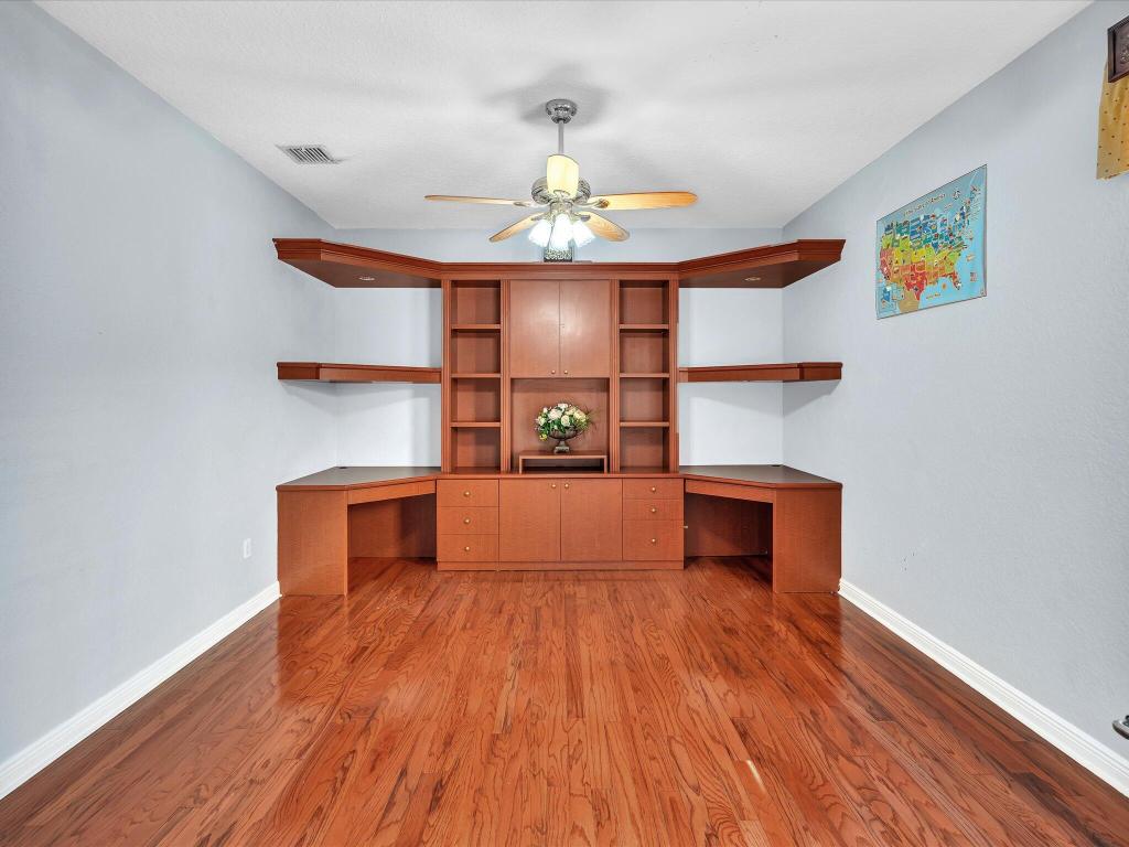 SMITH DAIRY WEST 7 PH 2 - Residential Lease