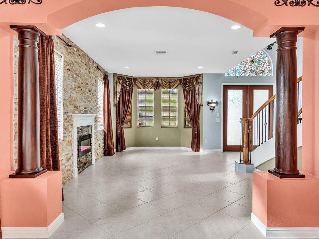 SMITH DAIRY WEST 7 PH 2 - Residential Lease