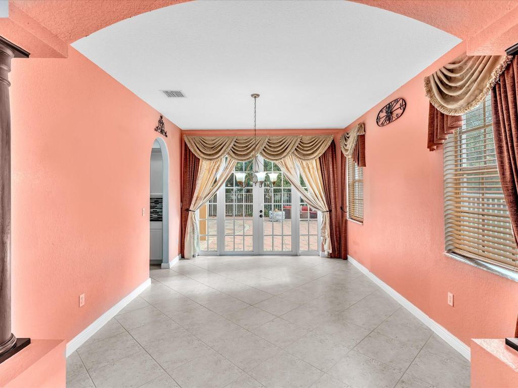 SMITH DAIRY WEST 7 PH 2 - Residential Lease