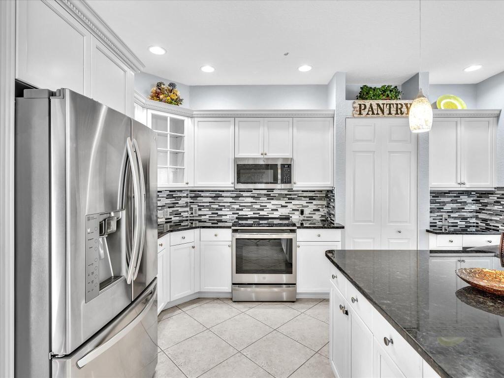 SMITH DAIRY WEST 7 PH 2 - Residential Lease