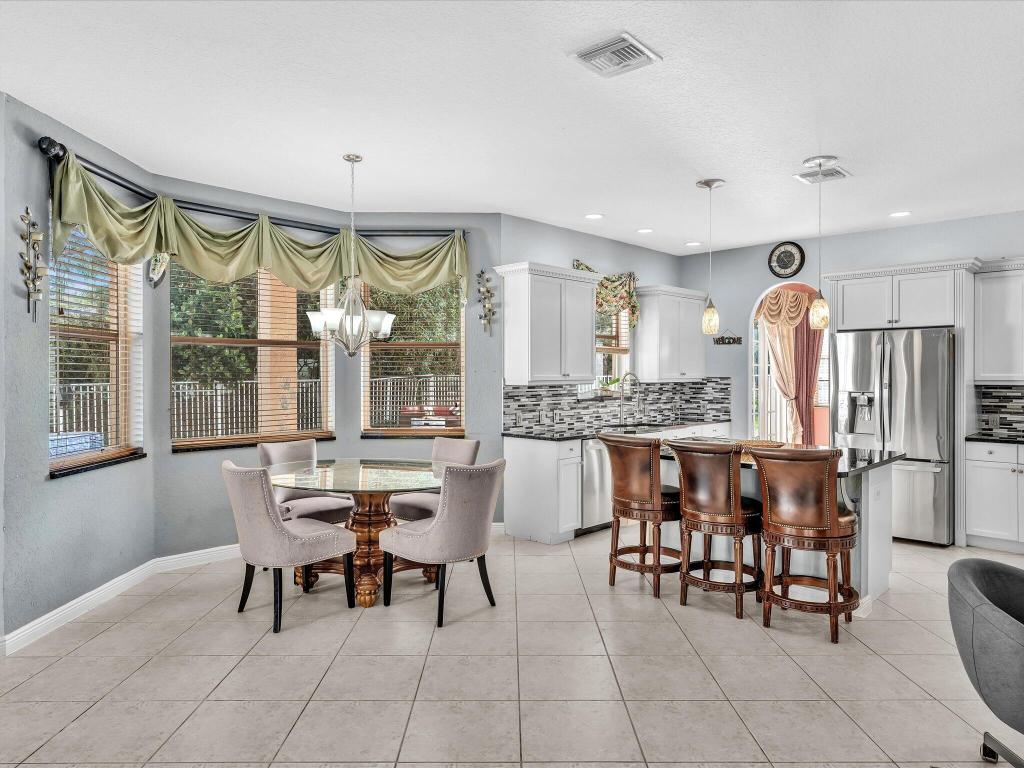 SMITH DAIRY WEST 7 PH 2 - Residential Lease