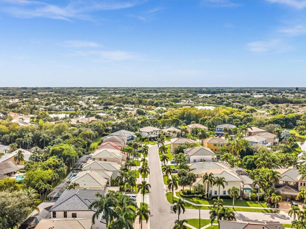 SMITH DAIRY WEST 7 PH 2 - Residential Lease