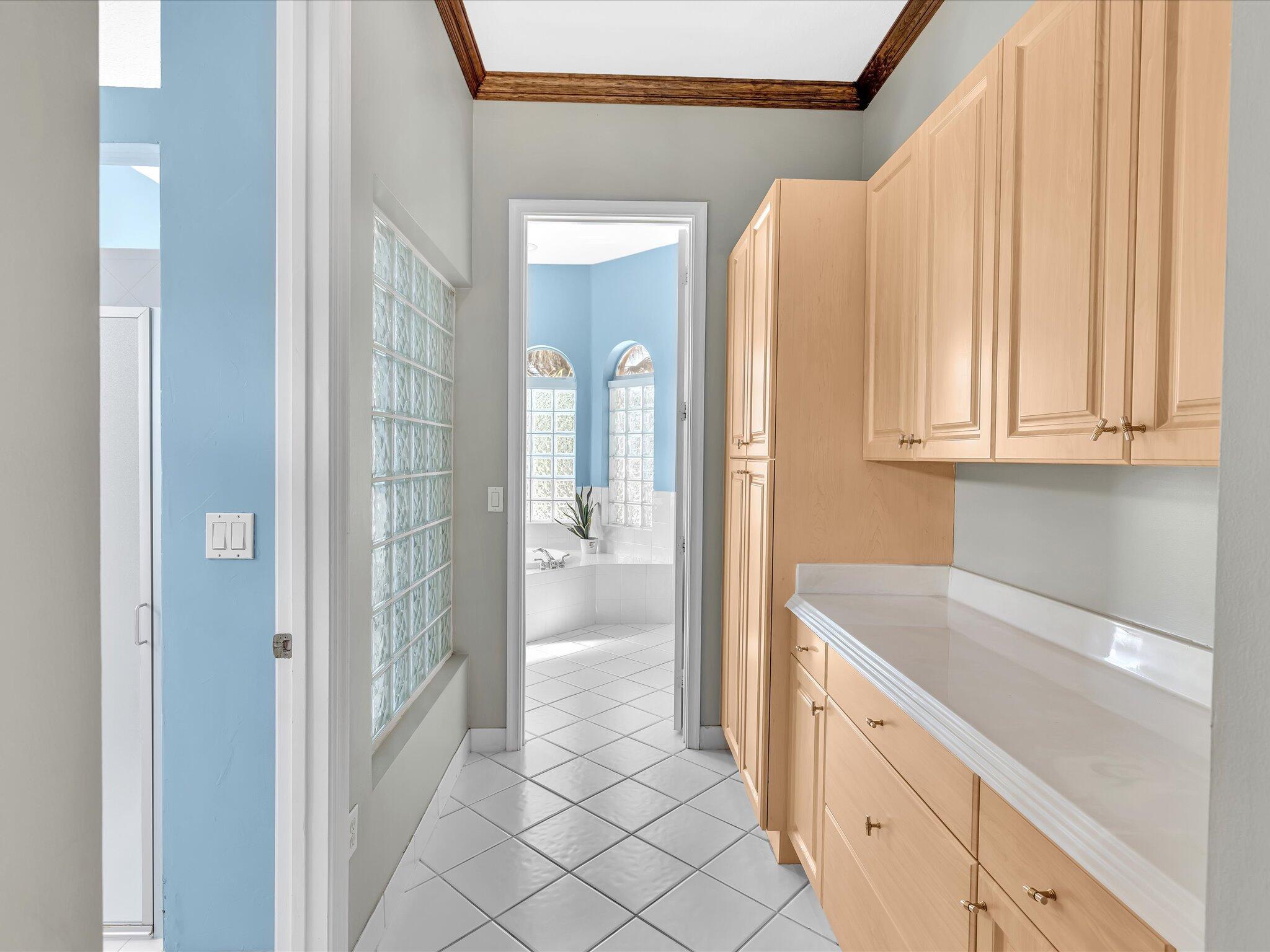 SMITH DAIRY WEST 7 PH 2 - Residential Lease