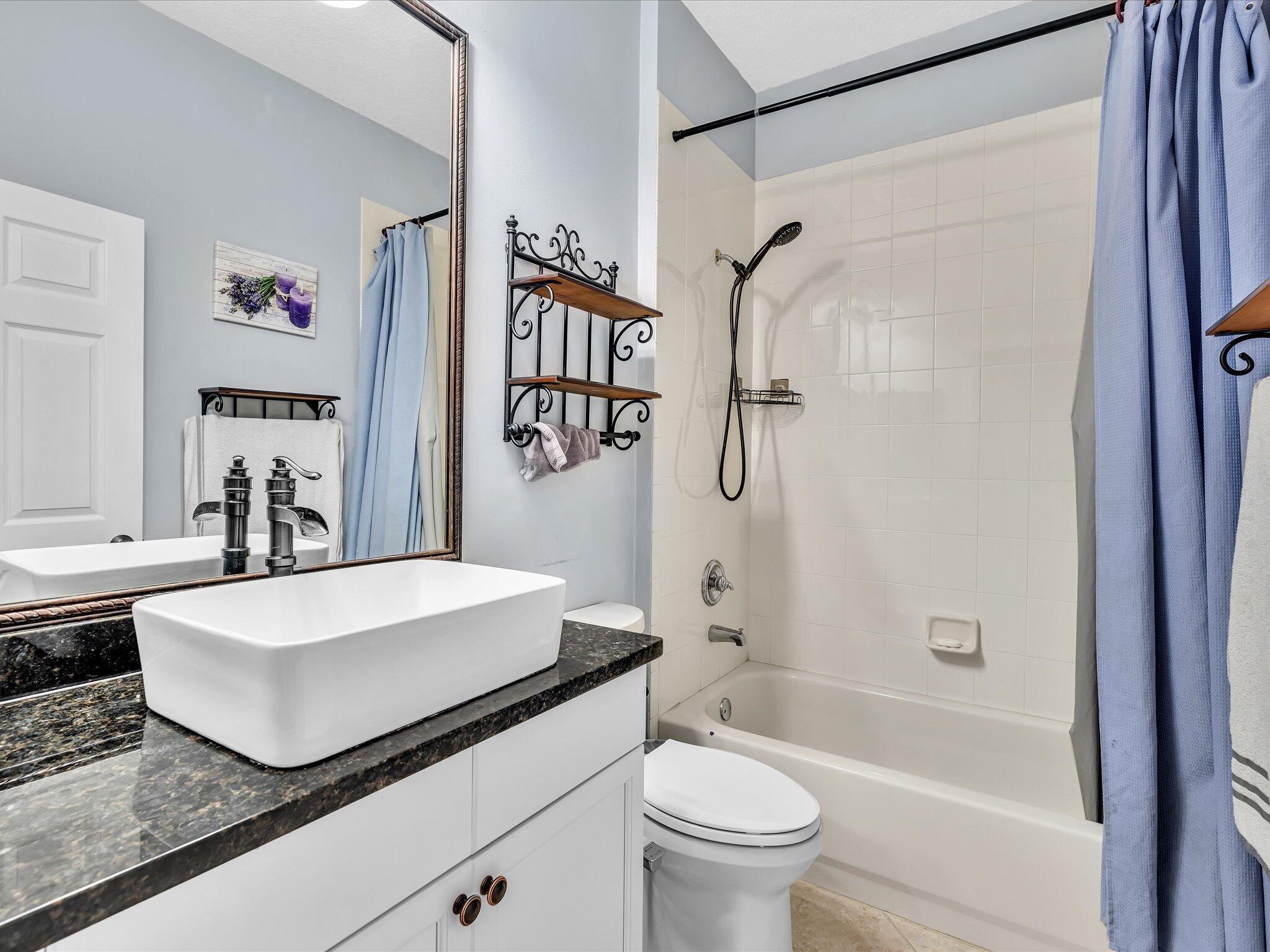 SMITH DAIRY WEST 7 PH 2 - Residential Lease