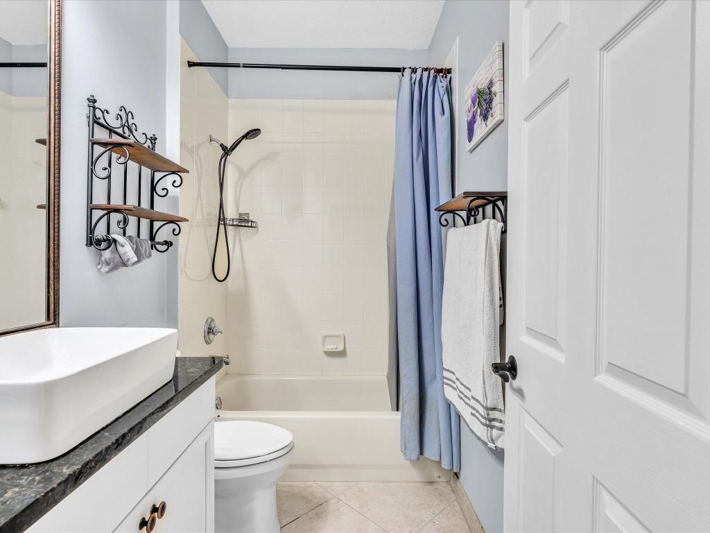 SMITH DAIRY WEST 7 PH 2 - Residential Lease