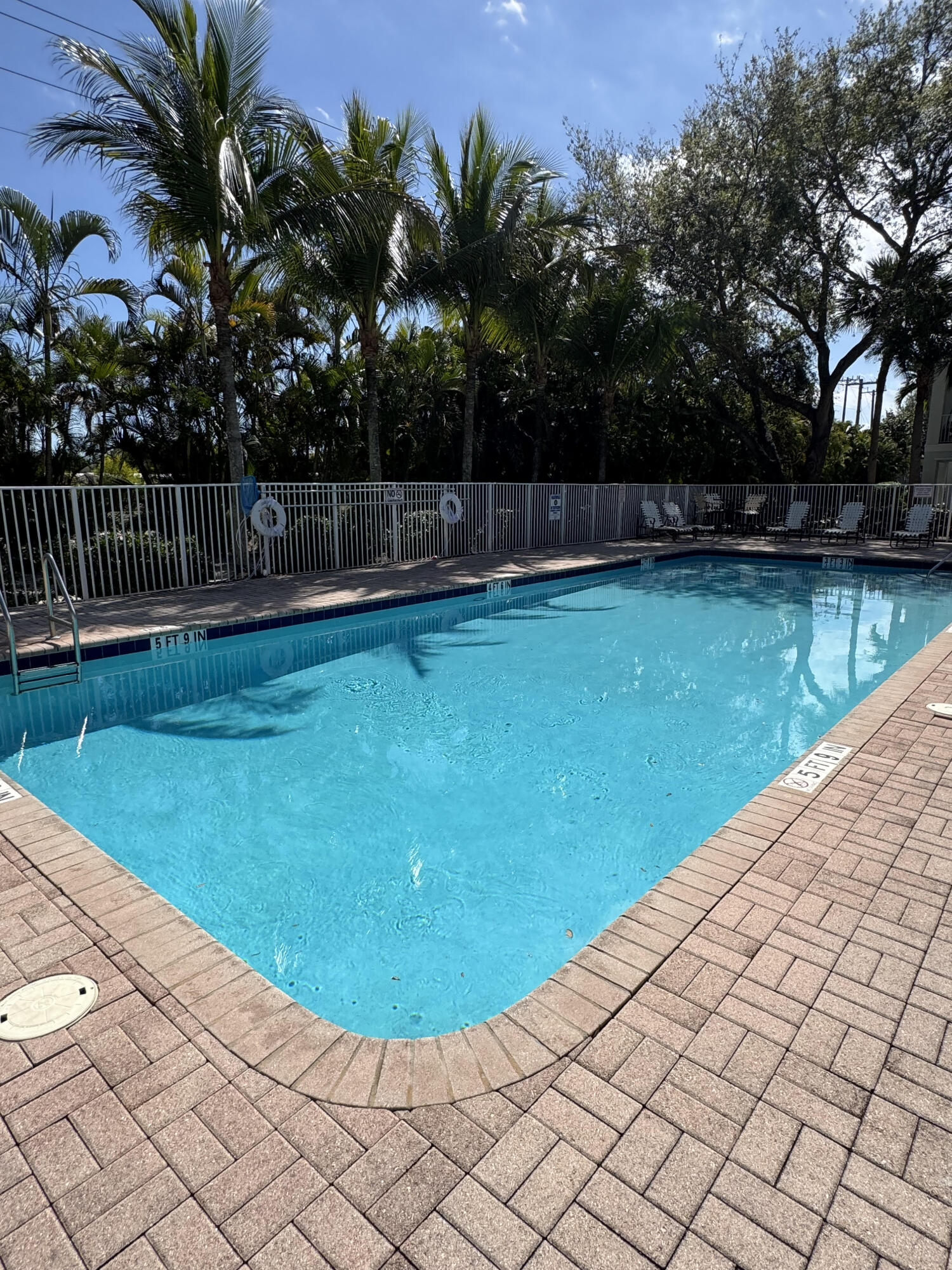 RENAISSANCE COMMONS REPL 1 PUD - Residential Lease