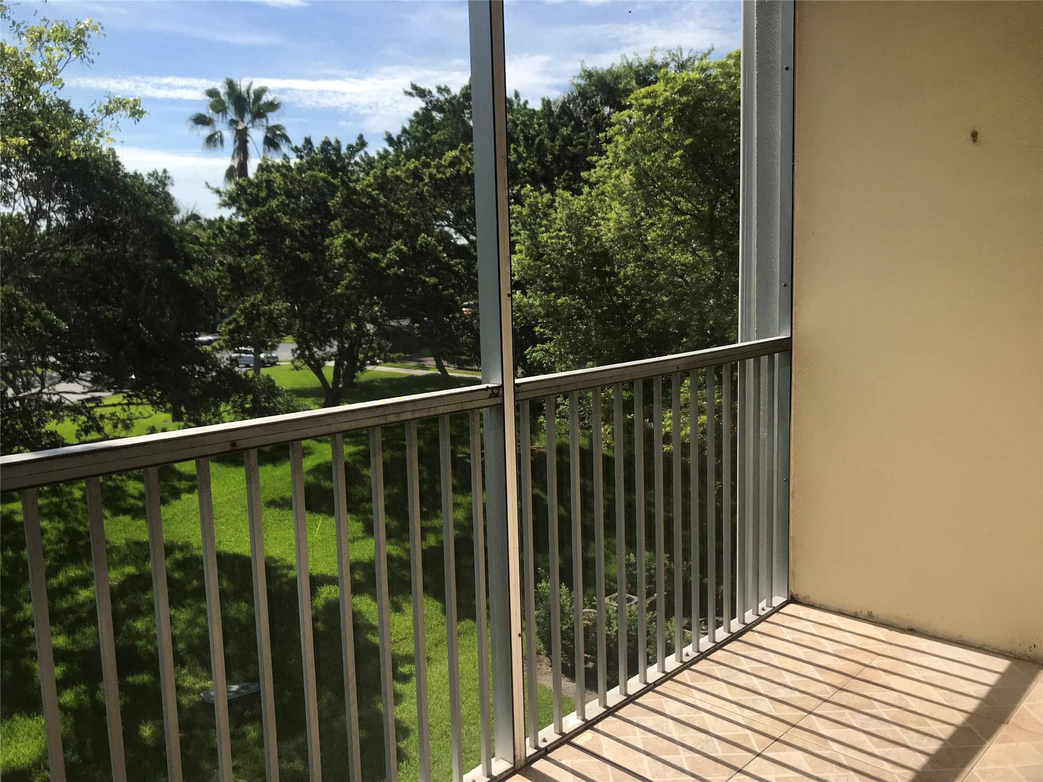 Ivanhoe West At Century V - Residential Lease