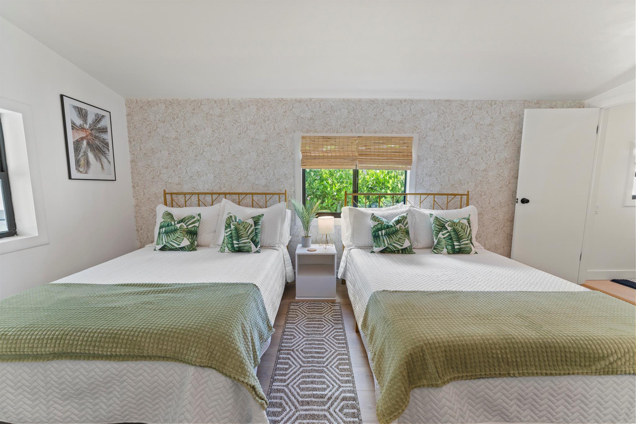 GARDENS THE - Residential Lease