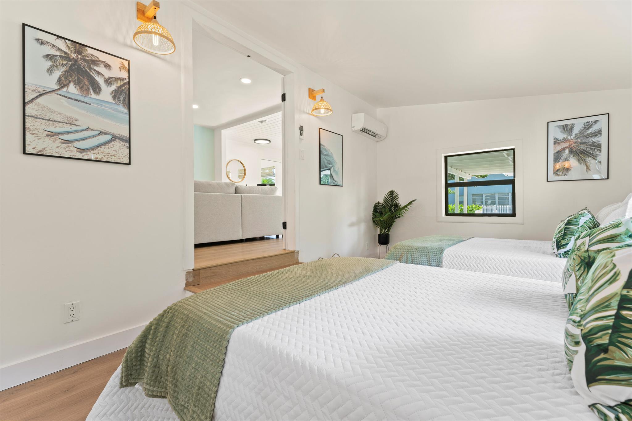 GARDENS THE - Residential Lease