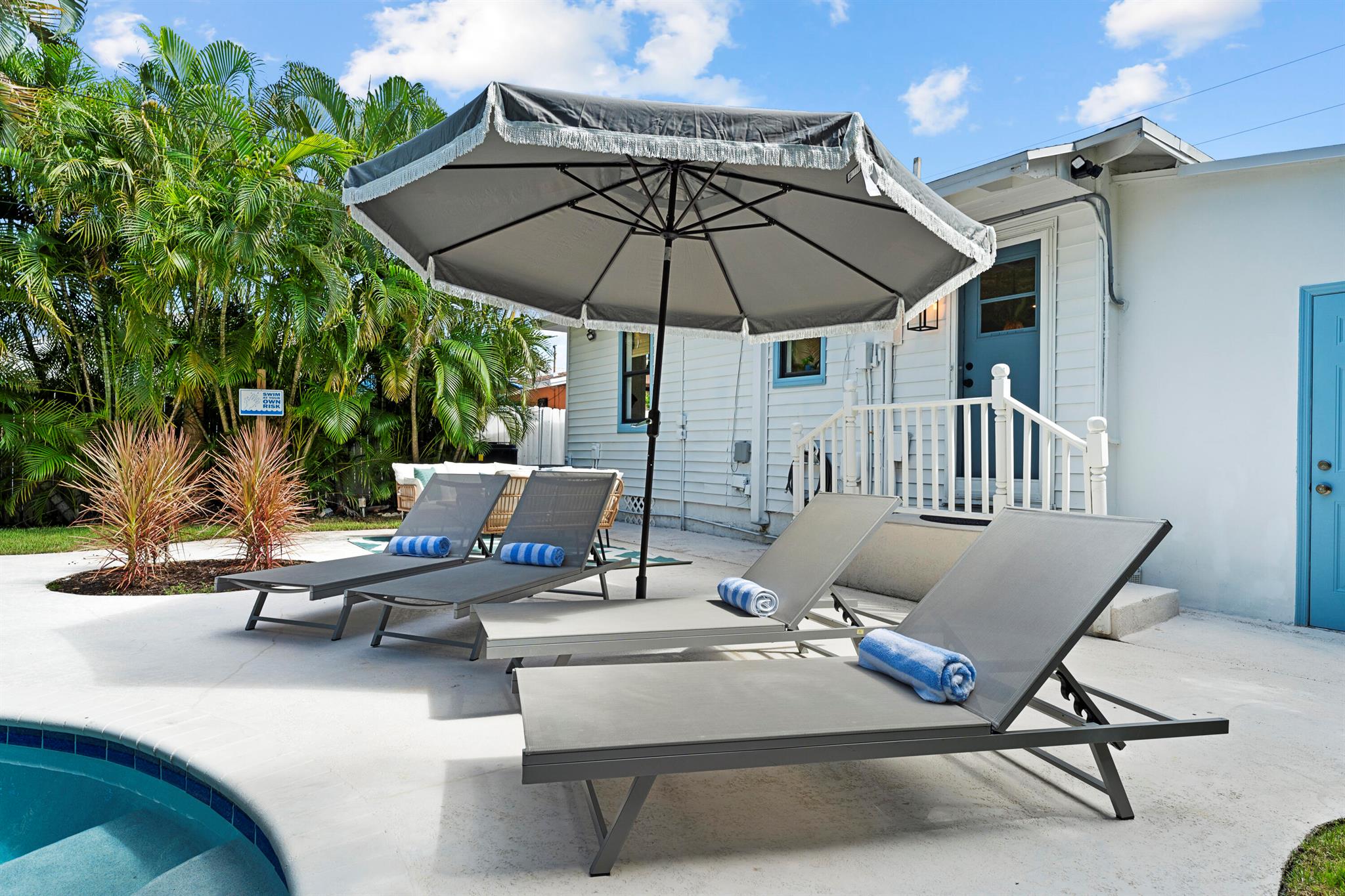 GARDENS THE - Residential Lease