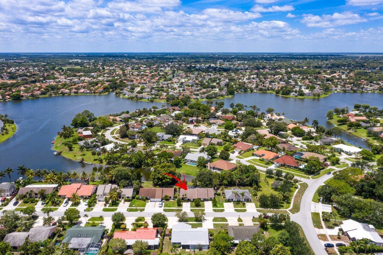 SOUTH SHORE 1 OF WELLINGTON - Residential Lease