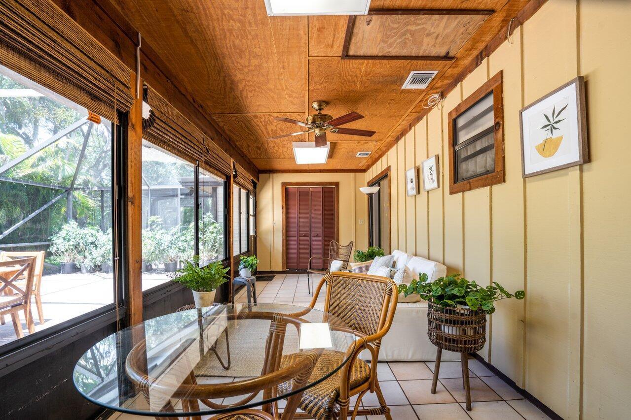 SOUTH SHORE 1 OF WELLINGTON - Residential Lease