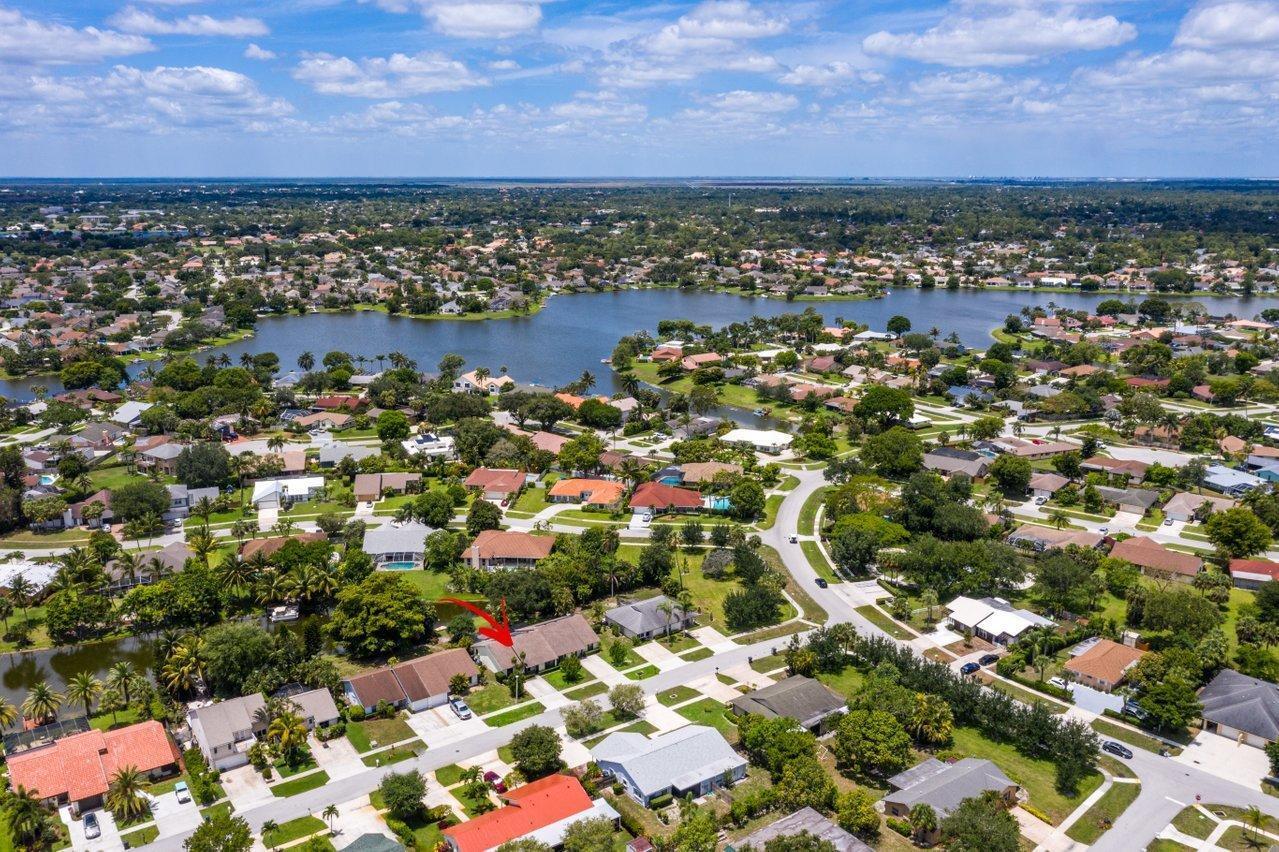 SOUTH SHORE 1 OF WELLINGTON - Residential Lease