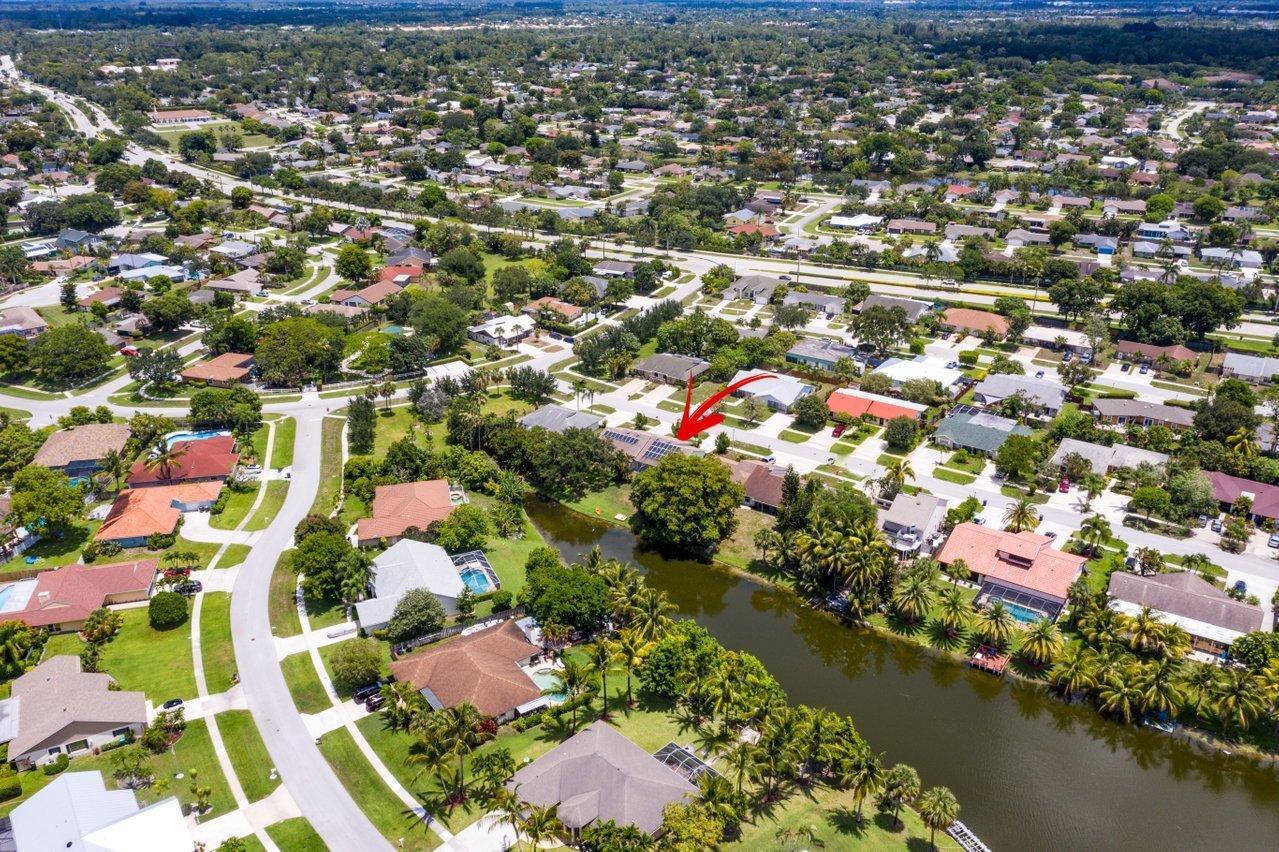 SOUTH SHORE 1 OF WELLINGTON - Residential Lease