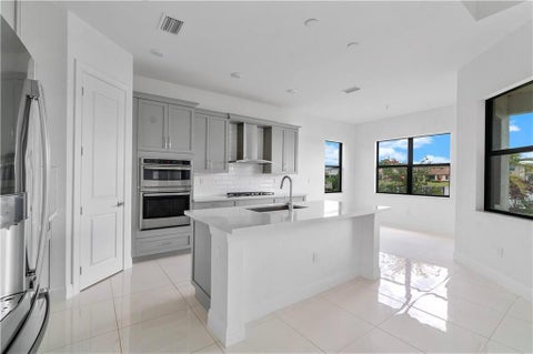 Tiny photo for 12030 Lake Trail Lane, Parkland, FL 33076 (MLS # B26043175)