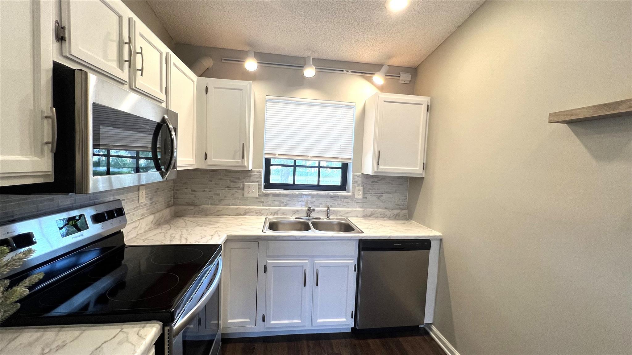 2650 Greenwood Ter G-223