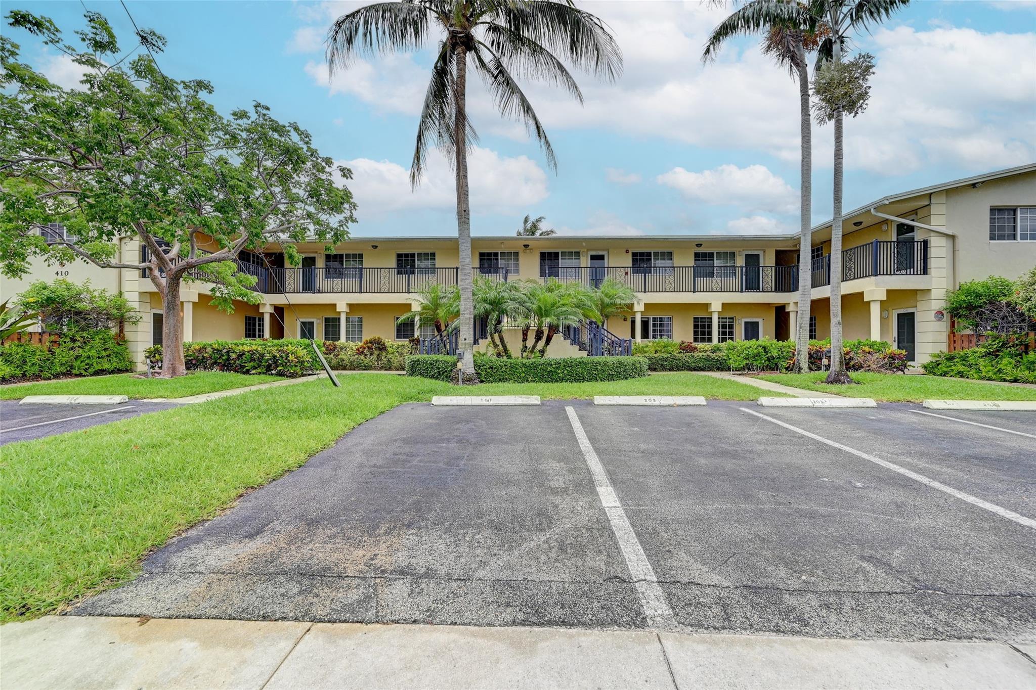 Boulevard Park Isles Sec - Residential Lease