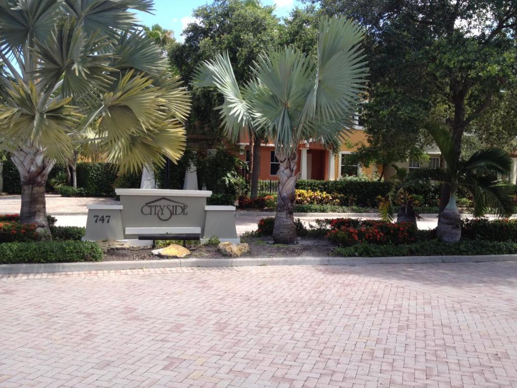 CITYSIDE CONDO - Residential Lease