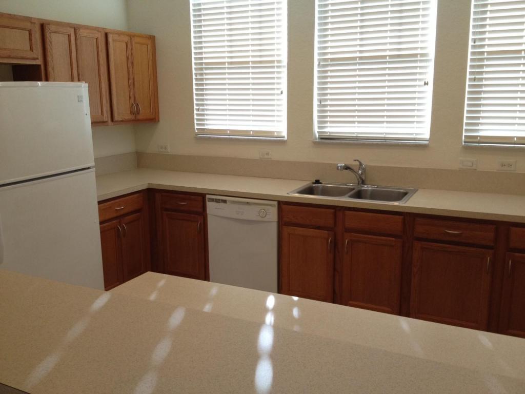 CITYSIDE CONDO - Residential Lease