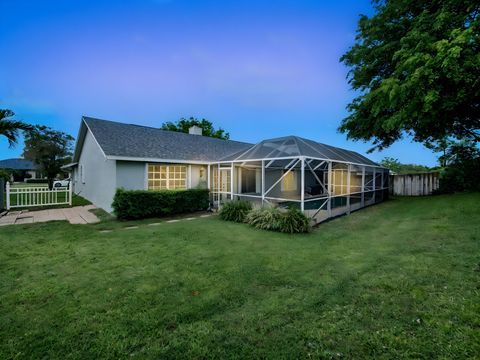 Tiny photo for 8411 White Egret Way, Lake Worth, FL 33467 (MLS # B26006978)