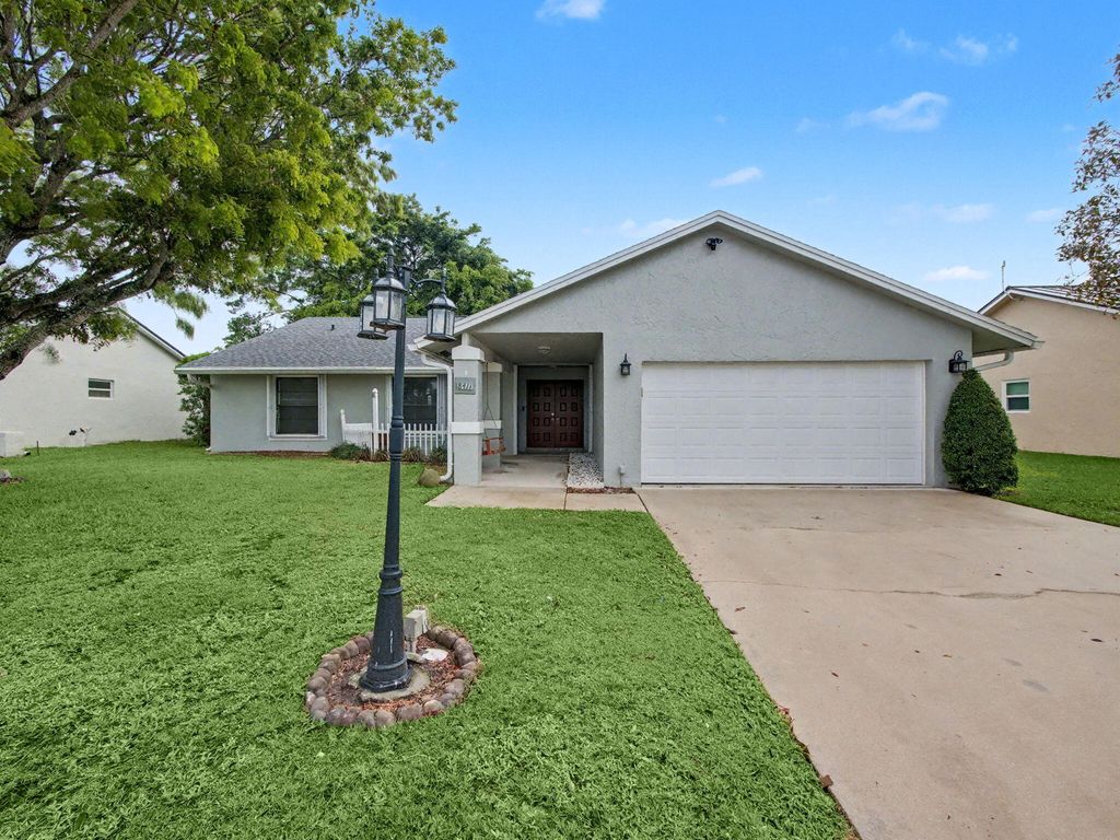 Photo of 8411 White Egret Way, Lake Worth, FL 33467 (MLS # B26006978)