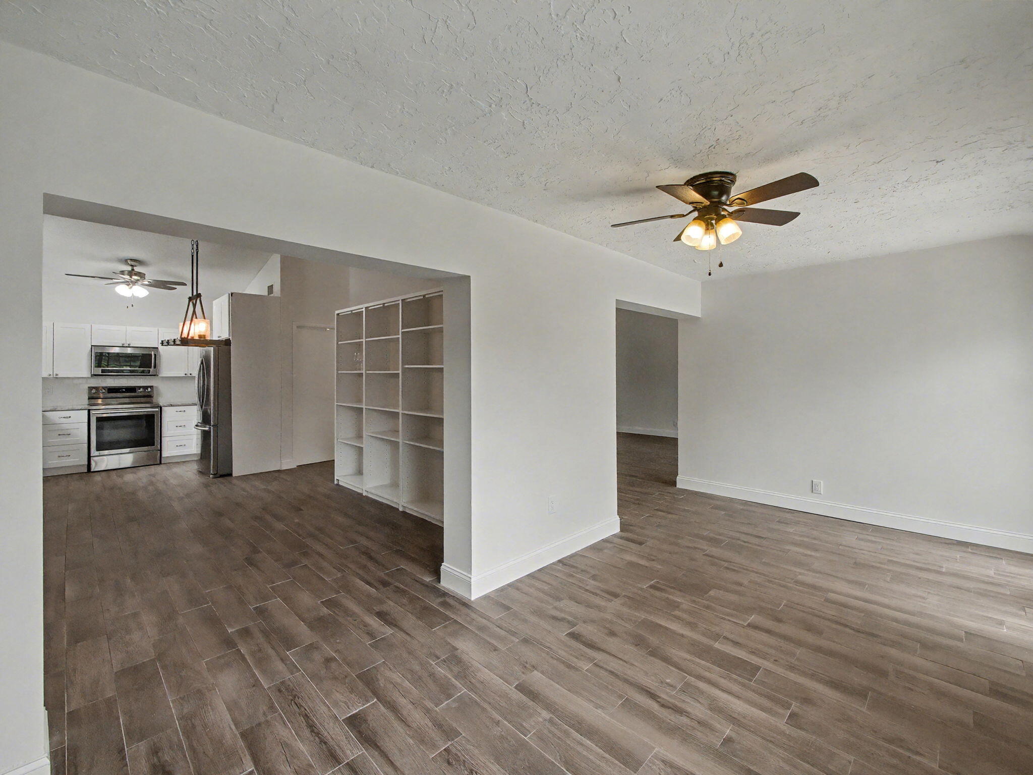 LAKES OF SHERBROOKE PH 4 - Residential