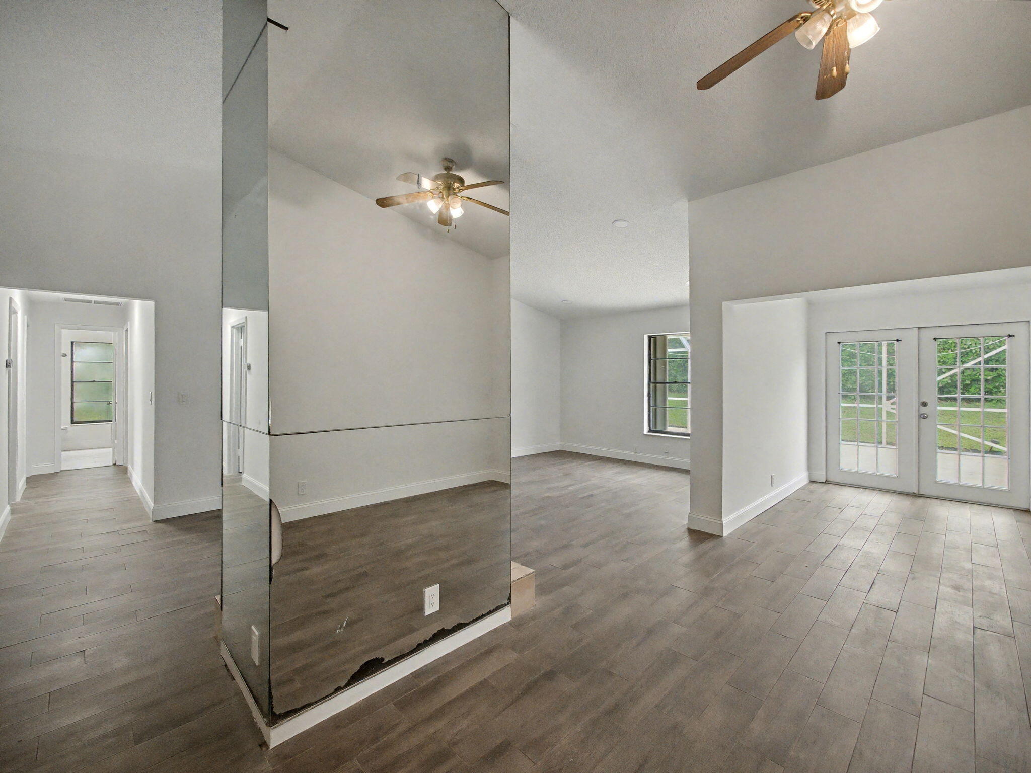 LAKES OF SHERBROOKE PH 4 - Residential