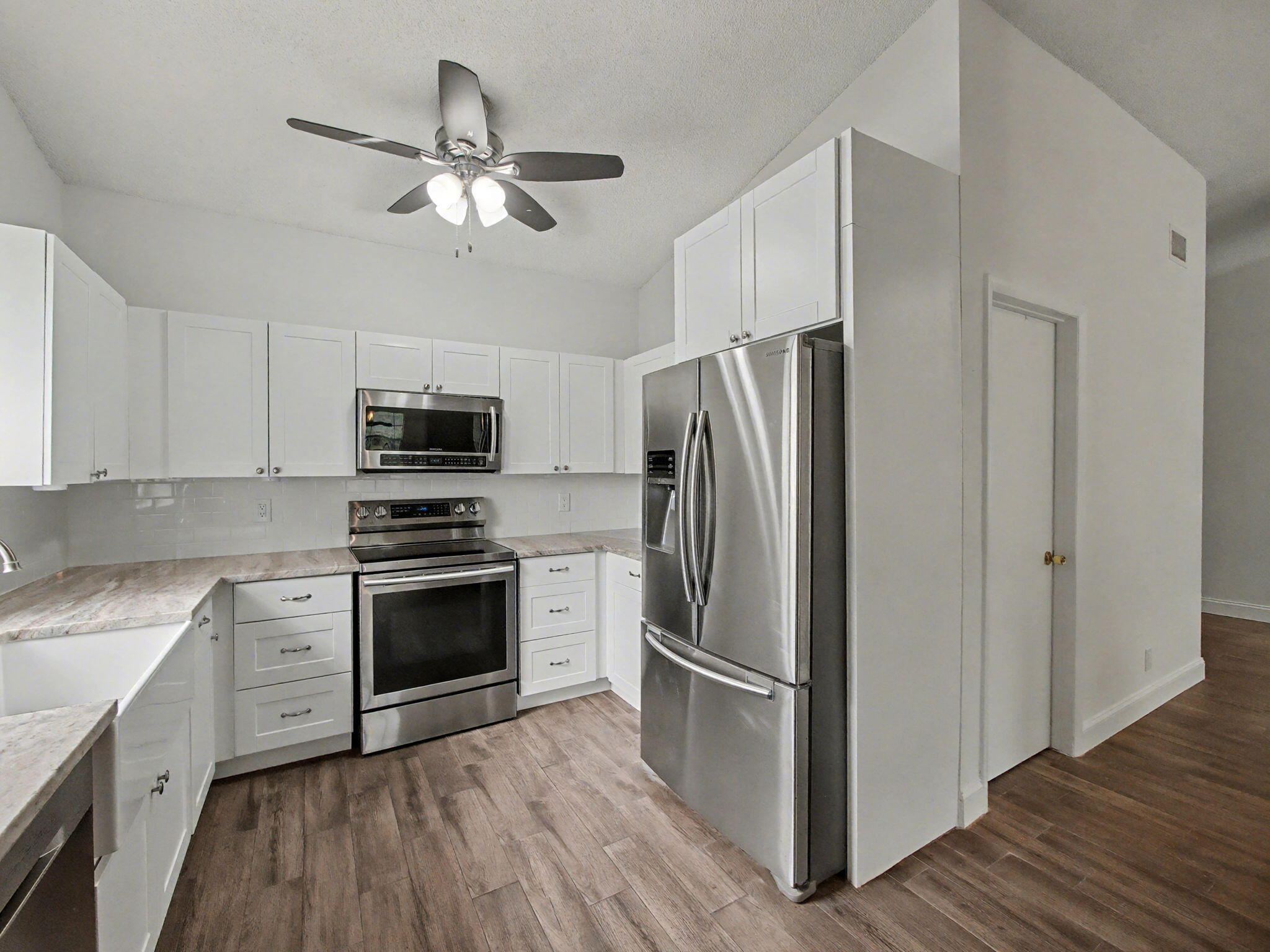 LAKES OF SHERBROOKE PH 4 - Residential