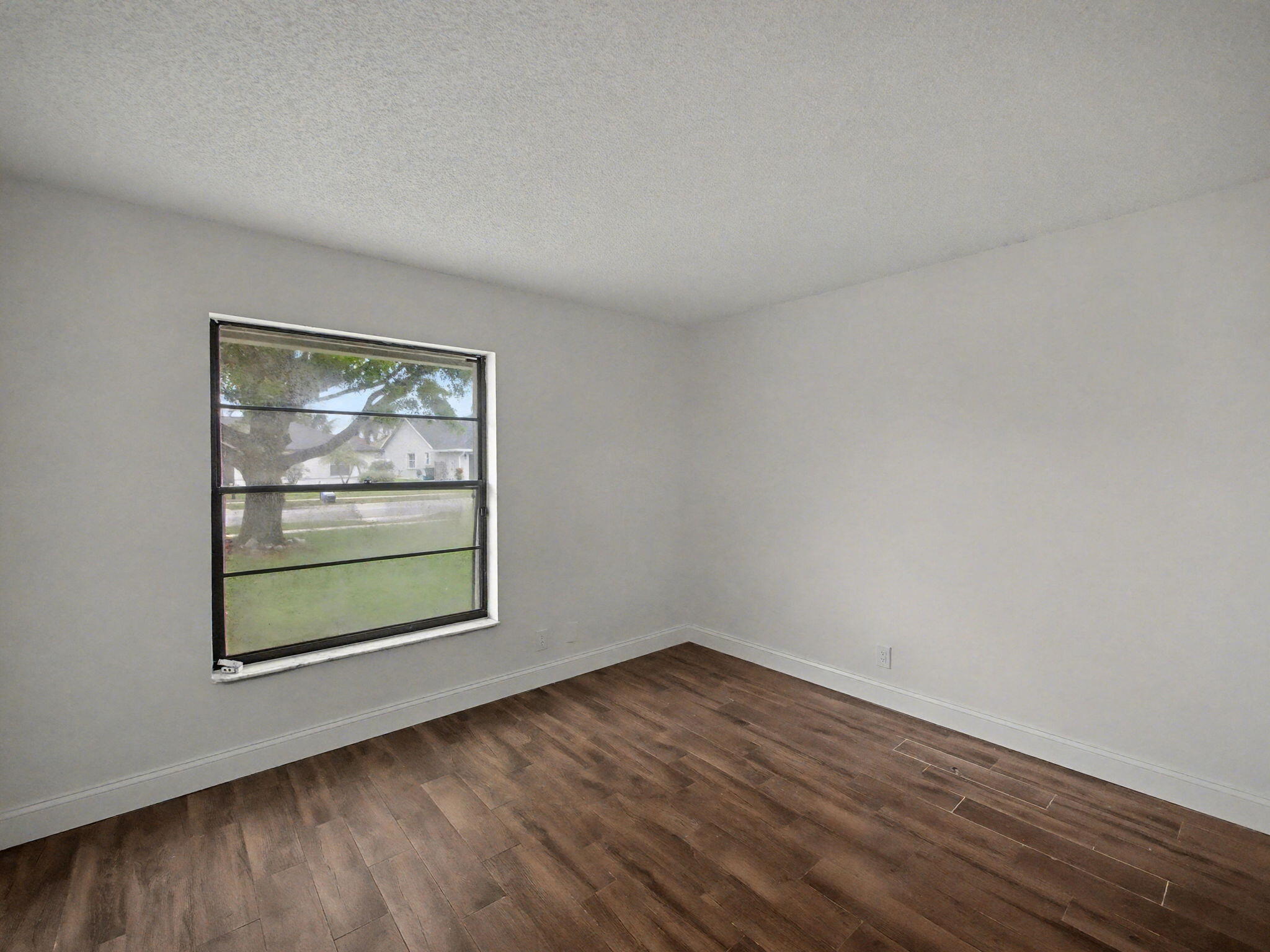 LAKES OF SHERBROOKE PH 4 - Residential