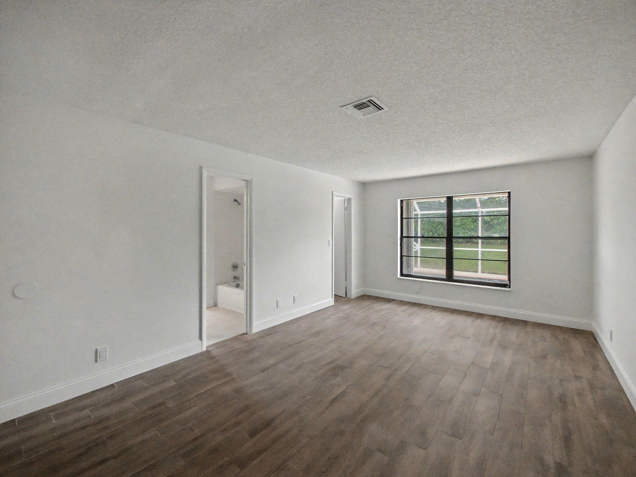 LAKES OF SHERBROOKE PH 4 - Residential