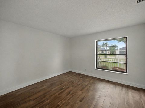 Tiny photo for 8411 White Egret Way, Lake Worth, FL 33467 (MLS # B26006978)