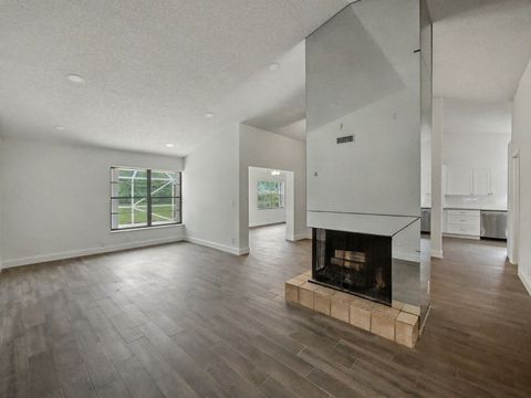 Tiny photo for 8411 White Egret Way, Lake Worth, FL 33467 (MLS # B26006978)