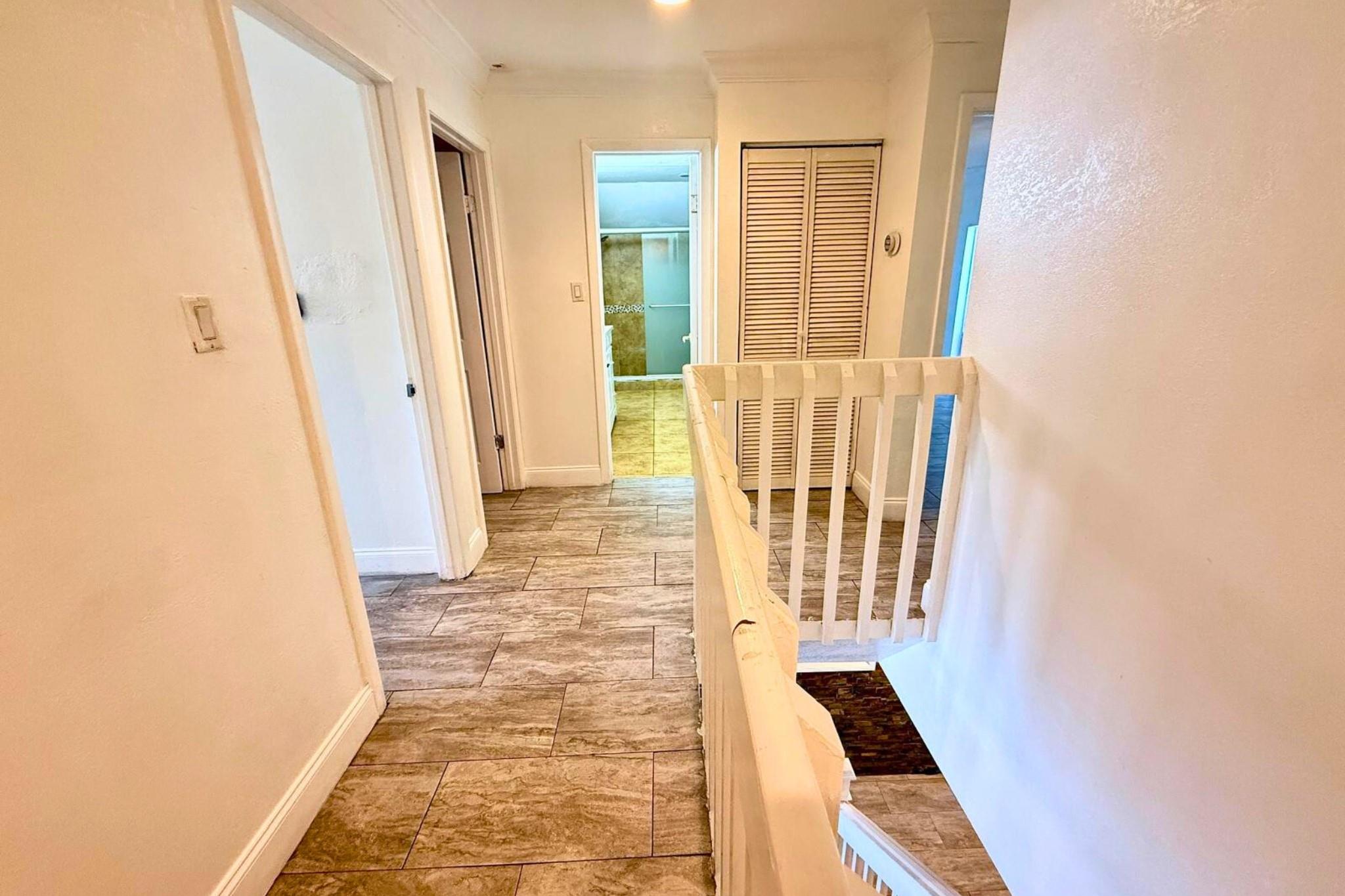 Townhouses at Jacaranda 4 - Residential
