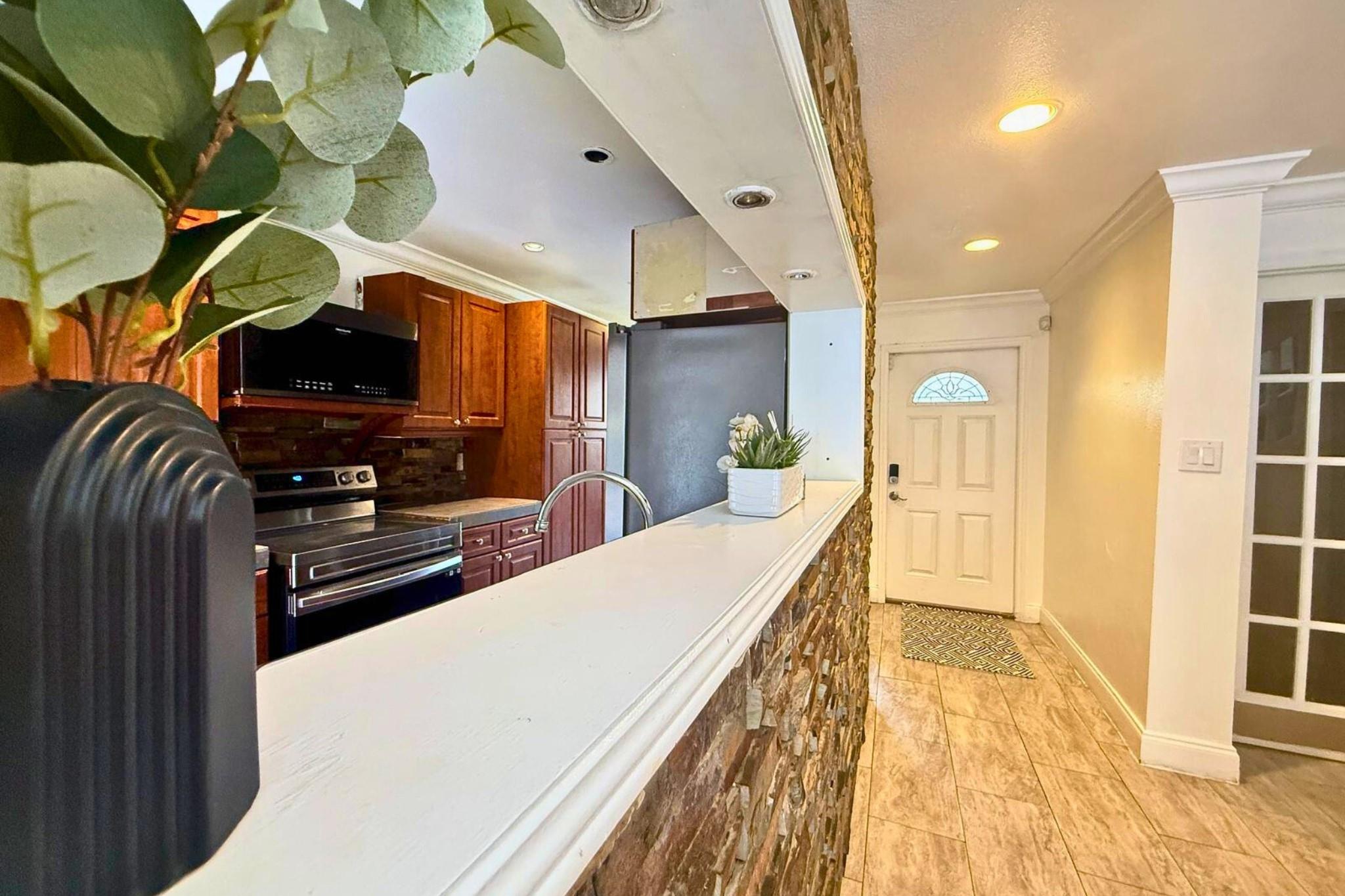 Townhouses at Jacaranda 4 - Residential