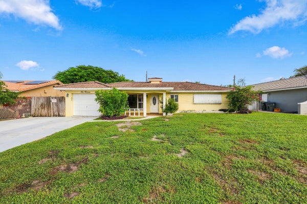 213 NE 24TH CT, BOCA RATON, FL 33431 - Image af595c9f34d2c3132ddb9e725cd94d3b/110775573