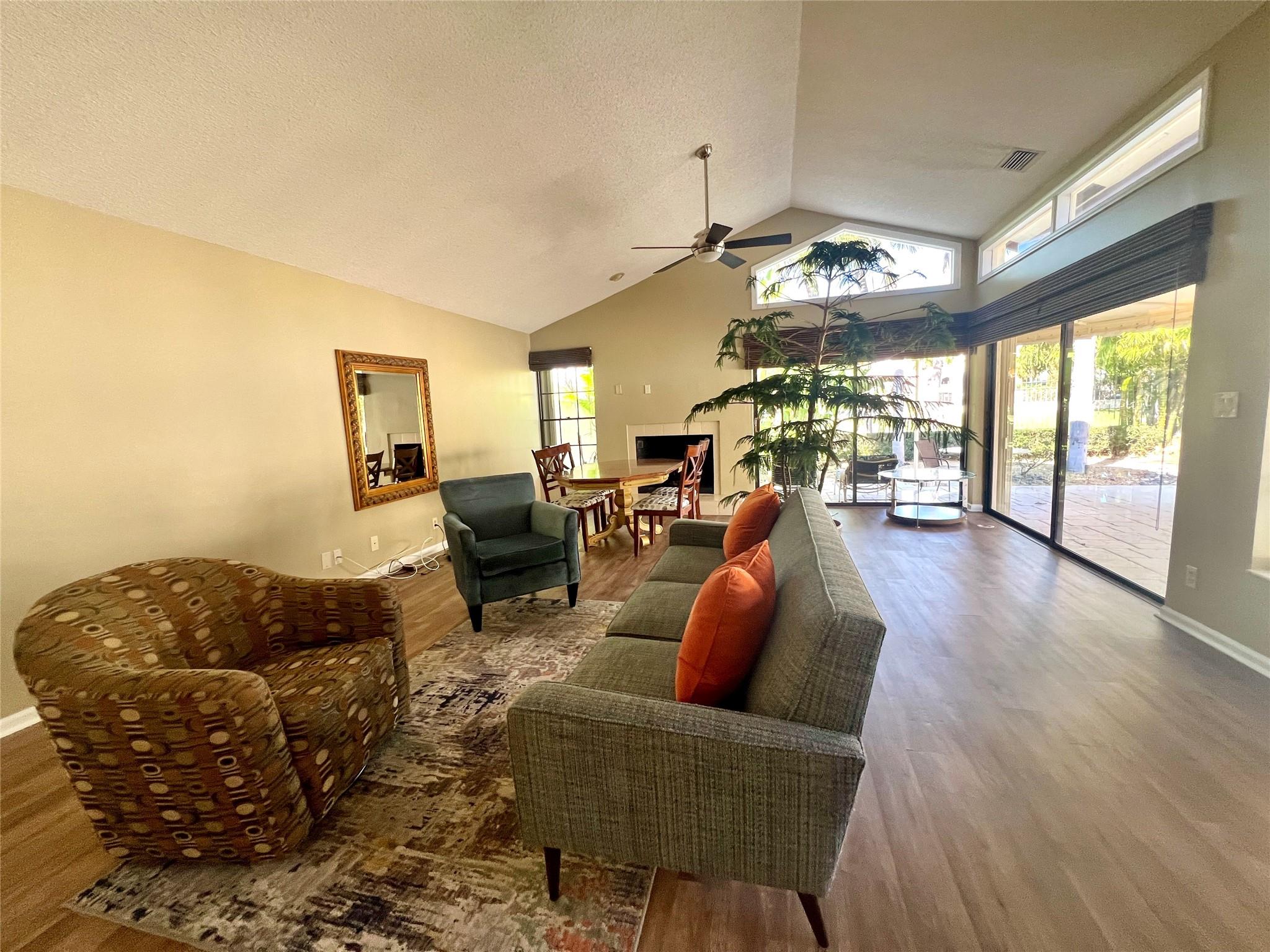 Town Place Club Villas - Residential