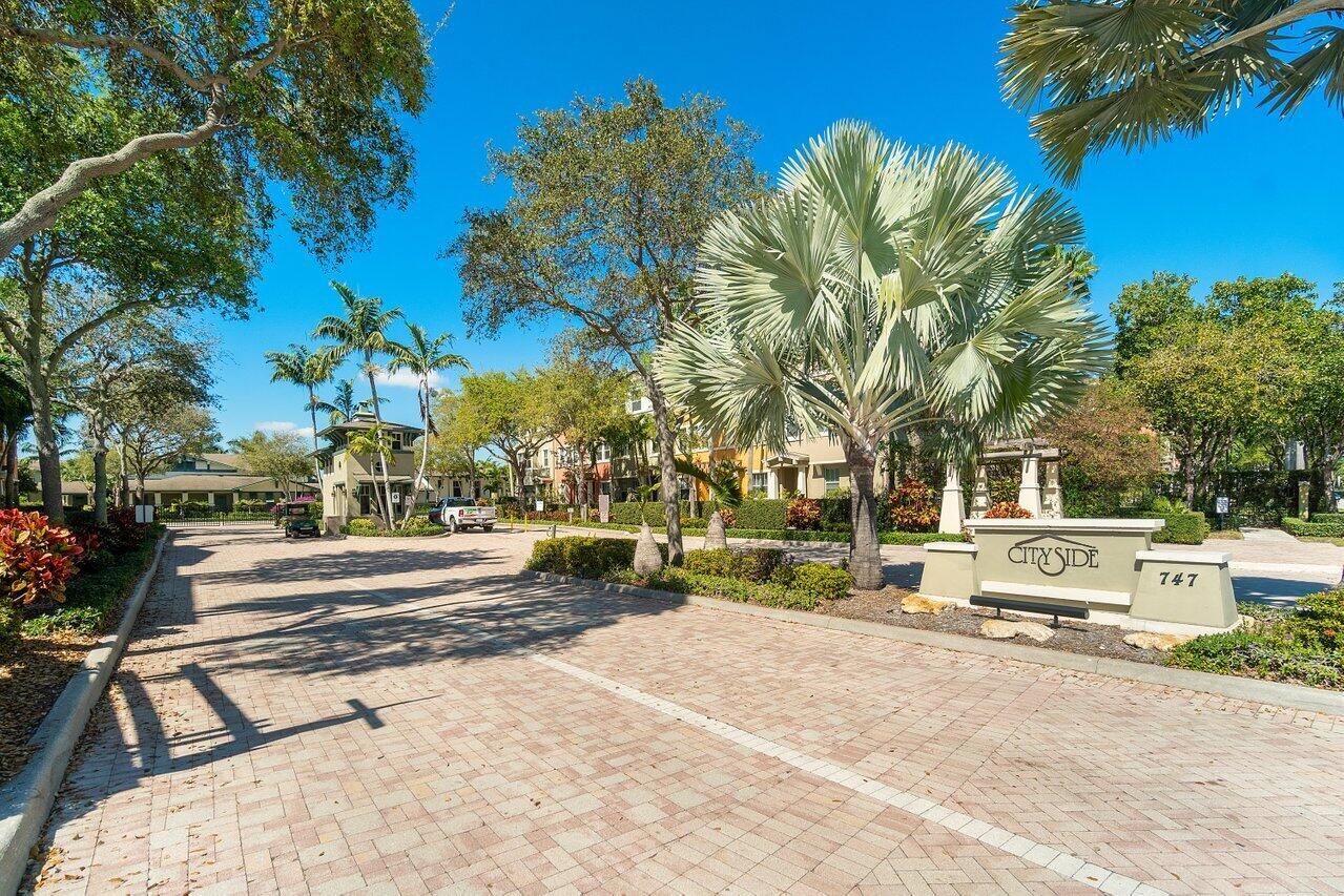 CITYSIDE CONDO - Residential Lease