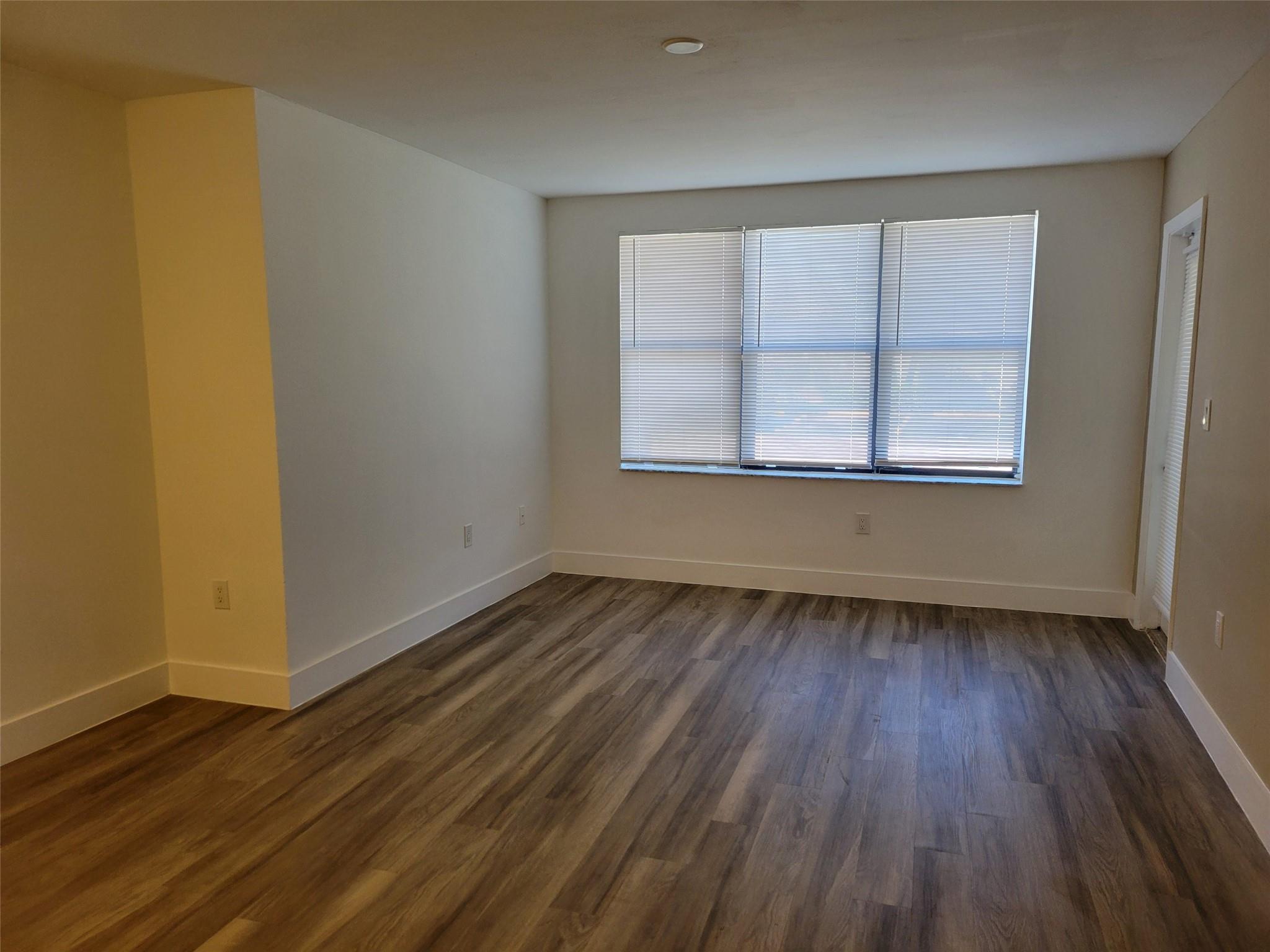 4501 W Mcnab Road 20